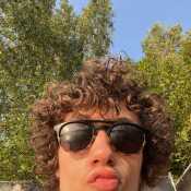 Curlyhairdude