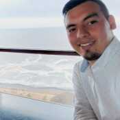 Luis25