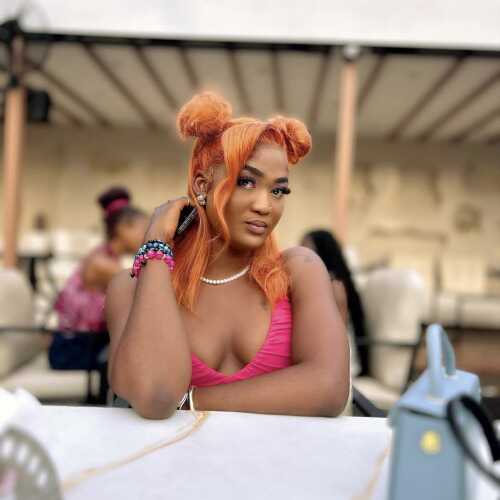 Queen skysha
