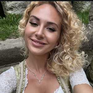 KindSensual20b32f