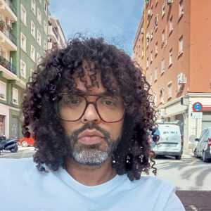 eajaaidbibiaedeb