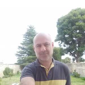santiagoebett799