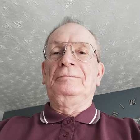 Dennis profile photo