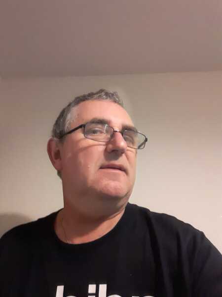 Imalive1961 profile photo