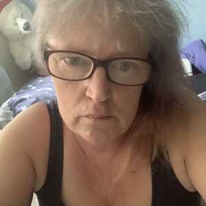 GlamorousInnovator755fe3