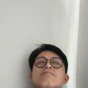 Mature guy sucks