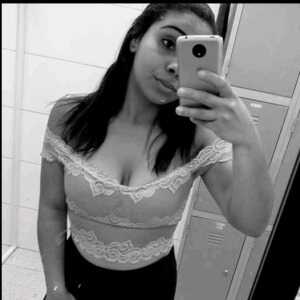 Carmela19
