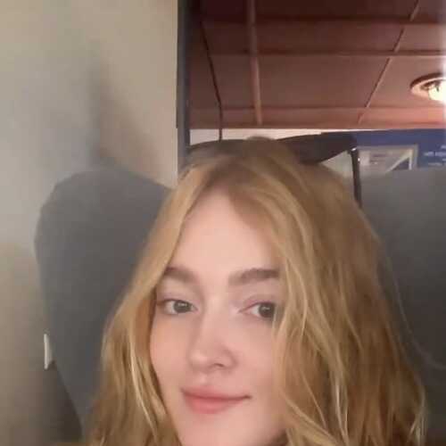 Mirabel Lewis 