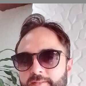 heciceiiefceecbg