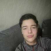 Guapomamon
