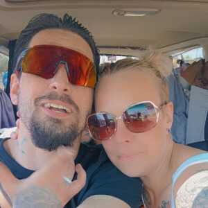 EngagingSurfer68edde