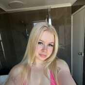 I am ready to offer Strict, yet sensual domination to all submissives and i genuinely enjoy my work