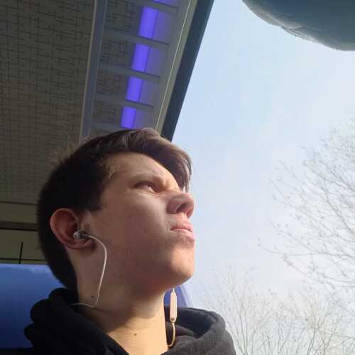 Subbmale18