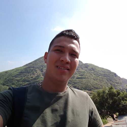 carloshaft0724