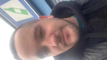 Azza4589 profile photo