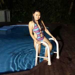 2hottymom