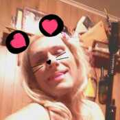 Nikkibissell01