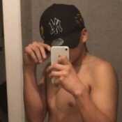 Adrianhg8