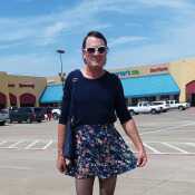 SissyTvinhose
