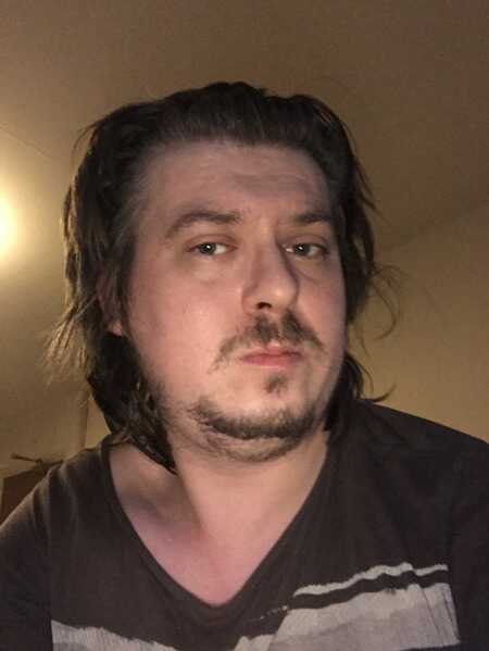 Ukguy33 profile photo