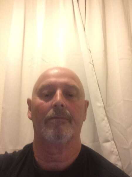 Modernist profile photo