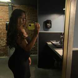 looking for sex is MS.cometome , 24 from from Medford