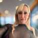 AttractiveSocialite