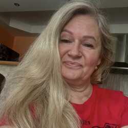 looking for sex is grace , 40 from from Providence