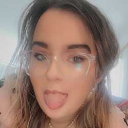 looking for sex is Angela , 26 from from Colorado Springs