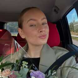 looking for sex is EtherealIntellec9d60 , 39 from from Milwaukee