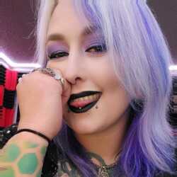 looking for sex is GoddessBloodfallen , 34 from from New Orleans