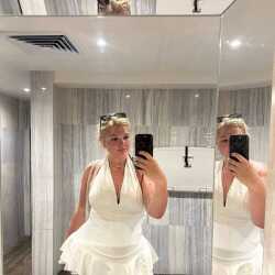 looking for sex is Goddesoftease , 23 from from Ashburn