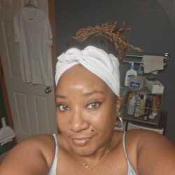 looking for sex is MzCurious , 42 from from Circle Pines