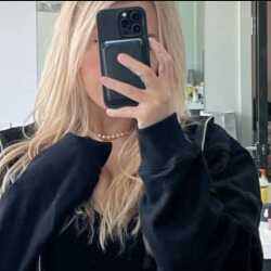 looking for sex is MysteriousDancer358db1 , 25 from from Seattle