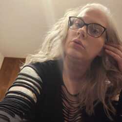 looking for sex is SparklingJetsetter15e6c6 , 40 from from Macon