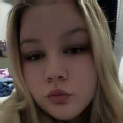 looking for sex is StylishEmpowerer , 22 from from Fiskeville