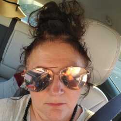 looking for sex is Jess , 43 from from Warwick