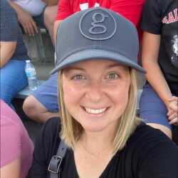 looking for sex is SharonCowgirl69 , 39 from from Milwaukee