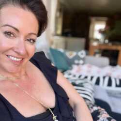 looking for sex is Evelyn , 40 from from Front Royal