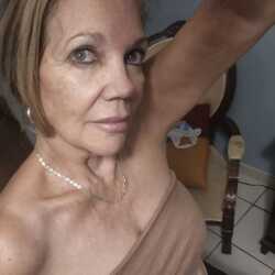 looking for sex is elaineexx09 , 41 from from Rapid City