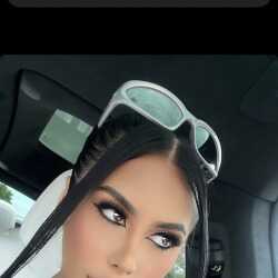 looking for sex is Julievicarolo , 44 from from Detroit