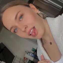 looking for sex is Mistress susan , 32 from from Atlanta